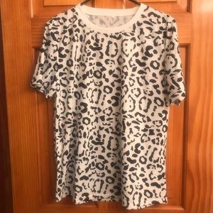 Blooming Jelly Leopard Print Shirt.